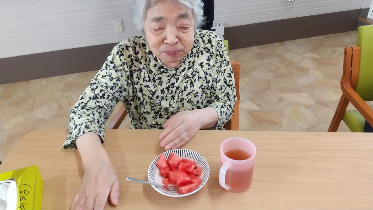 a56e5be94aab4479fe7fc836f5413c86-TRIPART_0001_BURST20220806144433619_COVER