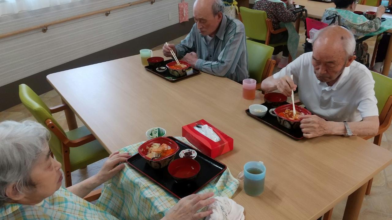 82a38d34e4e079d1d870a0fcf1f8161d-HORIZON_0002_BURST20220813172009258