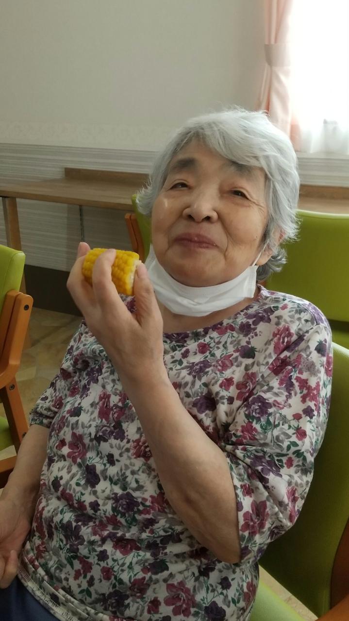 ea19479f753236e7b98f3fd3014e42fe-HORIZON_0002_BURST20220817144307506